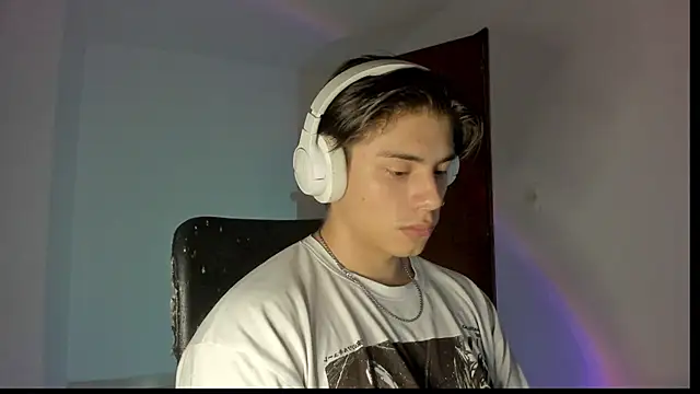 Giordano Russo online show from October 16, 2025, 12:44 am