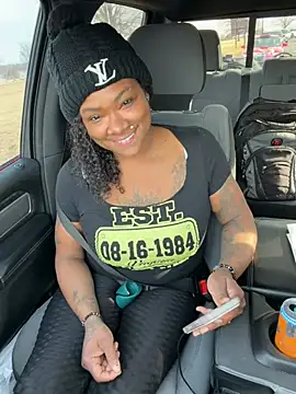 Snapshot of HaloRodeoLover2 chatting on February 24, 2026, 8:40 pm HaloRodeoLover2 online show from February 24, 2026, 8:40 pm