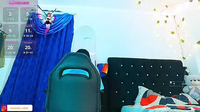 cute charlotte  online show from October 19, 2025, 1:39 am