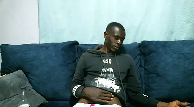 Snapshot of reezly chatting on February 4, 2025, 1:56 am reezly online show from February 4, 2025, 1:56 am