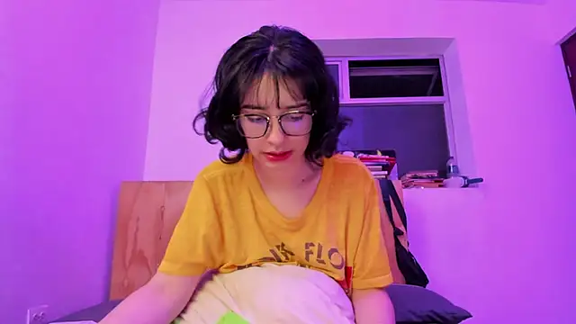  Lunnaa  online show from December 19, 2024, 1:28 am