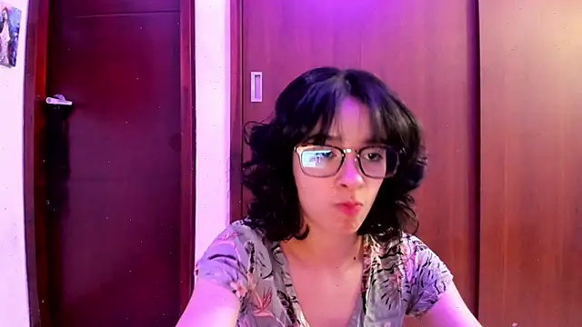  Lunnaa  online show from February 10, 2025, 12:41 am