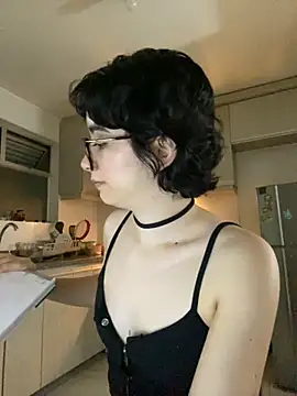  Lunnaa  online show from March 16, 2026, 12:49 am