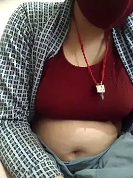 Snapshot of maahi-satva chatting on February 13, 2025, 3:39 am maahi-satva online show from February 13, 2025, 3:39 am