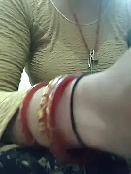 Snapshot of maahi-satva chatting on February 18, 2025, 4:37 am maahi-satva online show from February 18, 2025, 4:37 am