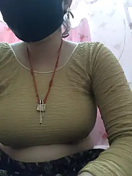 Snapshot of maahi-satva chatting on February 20, 2025, 3:12 am maahi-satva online show from February 20, 2025, 3:12 am