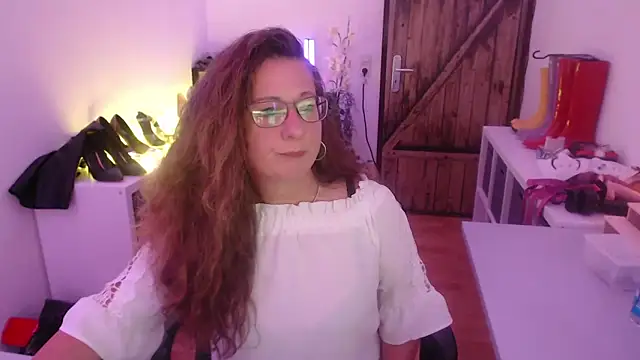 GeilesLuder75 online show from December 4, 2025, 4:38 pm