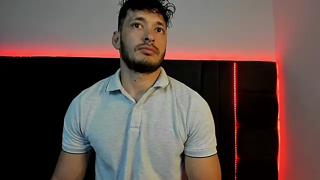 alejandro  2 online show from February 10, 2026, 1:59 pm