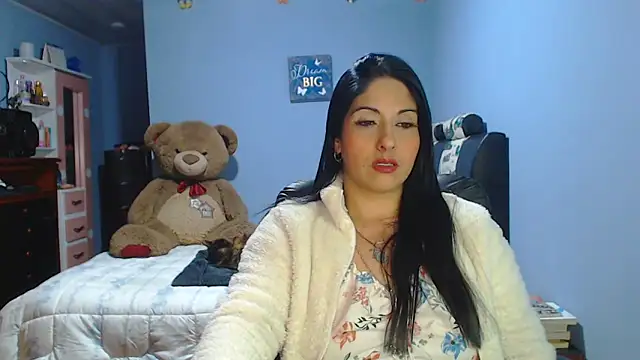 sahtlove1 online show from May 15, 2026, 11:01 pm