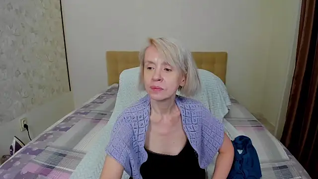 aminalive online show from September 16, 2025, 7:26 pm