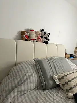 oriana zoeee online show from September 21, 2025, 12:45 am