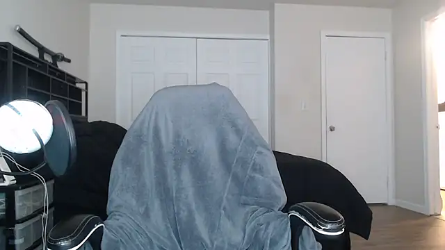 ChrisVacher online show from April 17, 2026, 8:12 pm