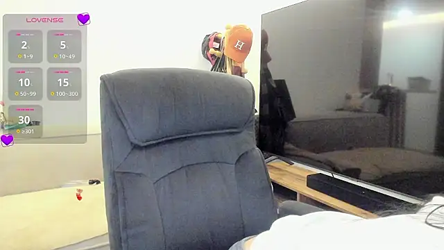 keyn laurent 1 online show from December 3, 2024, 12:13 am