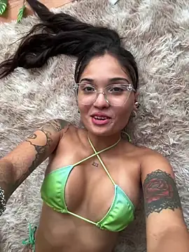 LunaXuan online show from January 25, 2025, 10:39 pm