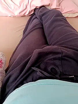 Snapshot of ScalicHat69 chatting on October 18, 2025, 1:12 pm ScalicHat69 online show from October 18, 2025, 1:12 pm