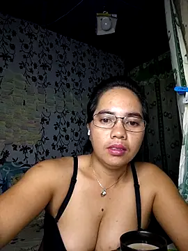 lovely samxxx24 online show from September 18, 2025, 9:39 pm