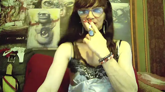 Snapshot of TheBlackWtch chatting on February 11, 2025, 4:11 am TheBlackWtch online show from February 11, 2025, 4:11 am