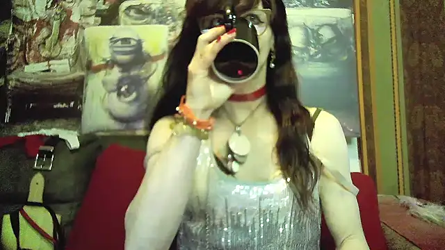 Snapshot of TheBlackWtch chatting on February 13, 2025, 5:01 pm TheBlackWtch online show from February 13, 2025, 5:01 pm