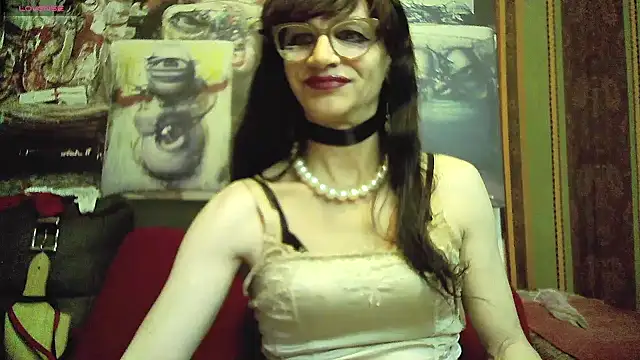 Snapshot of TheBlackWtch chatting on March 5, 2025, 5:50 pm TheBlackWtch online show from March 5, 2025, 5:50 pm