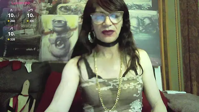 Snapshot of TheBlackWtch chatting on October 29, 2025, 5:10 am TheBlackWtch online show from October 29, 2025, 5:10 am