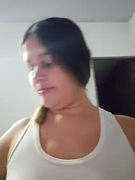 sweet lucia online show from November 10, 2025, 10:31 pm