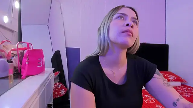 Byanca Winklar online show from December 14, 2024, 5:14 pm