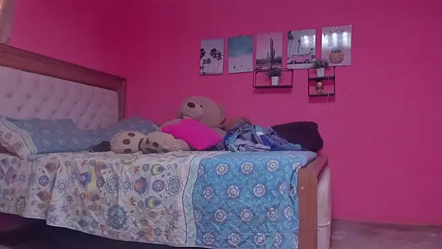 Snapshot of Emma_lean chatting on March 18, 2025, 12:58 pm Emma lean online show from March 18, 2025, 12:58 pm