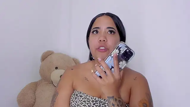 Snapshot of Emma_lean chatting on October 11, 2025, 4:05 pm Emma lean online show from October 11, 2025, 4:05 pm