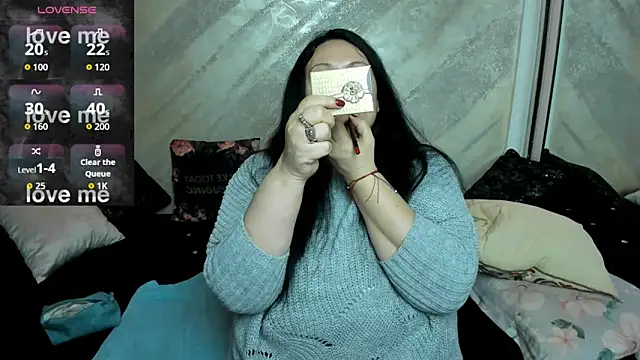 lady lauren online show from December 4, 2025, 5:50 am