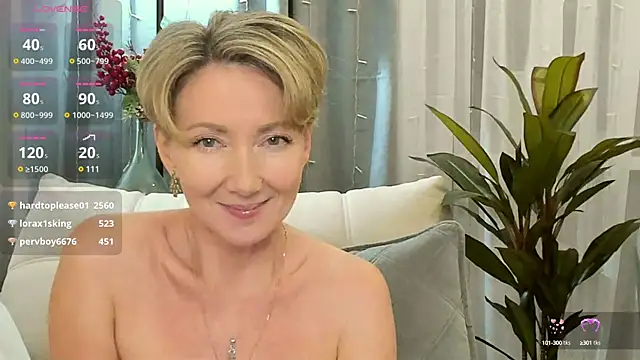 AkexandraFix online show from December 3, 2024, 6:06 pm