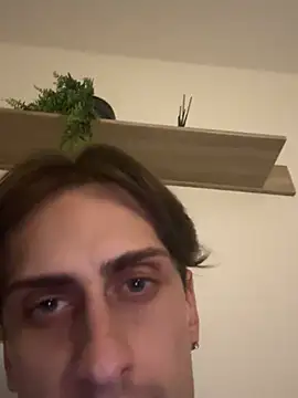 Snapshot of LePetitPrincee chatting on March 23, 2025, 4:16 am LePetitPrincee online show from March 23, 2025, 4:16 am