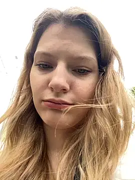 MaryHiggins online show from September 21, 2025, 10:28 am