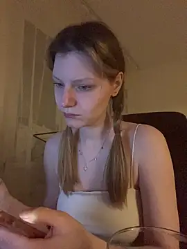 MaryHiggins online show from April 6, 2026, 6:09 pm