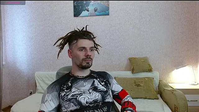 Snapshot of Aestheticguy101 chatting on May 21, 2026, 1:07 pm Aestheticguy101 online show from May 21, 2026, 1:07 pm