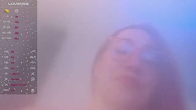 Snapshot of hotpawgmilf chatting on February 26, 2025, 6:47 am hotpawgmilf online show from February 26, 2025, 6:47 am