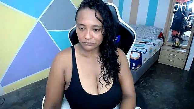 marysol83 online show from December 5, 2024, 2:20 am