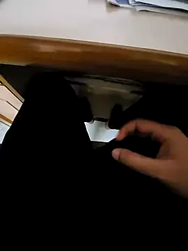 Snapshot of vansh1802 chatting on January 24, 2025, 6:46 pm vansh1802 online show from January 24, 2025, 6:46 pm