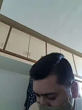 Snapshot of vansh1802 chatting on March 9, 2025, 6:11 pm vansh1802 online show from March 9, 2025, 6:11 pm