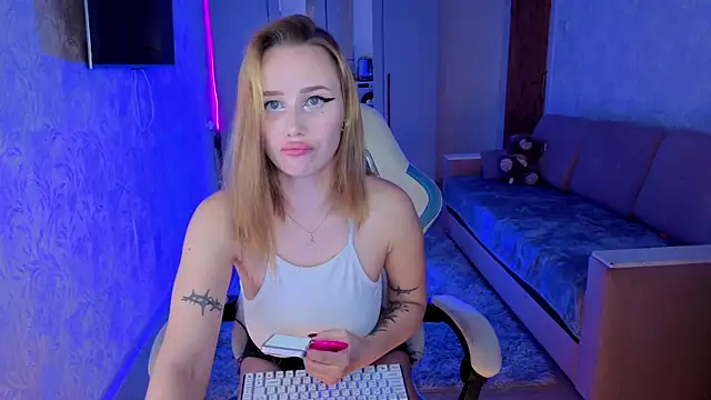 litlle pie online show from October 31, 2025, 8:32 pm