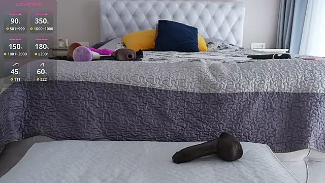 tinna angel online show from March 9, 2026, 9:35 am