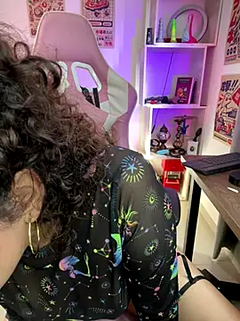 Emma Wish online show from October 2, 2025, 7:43 pm