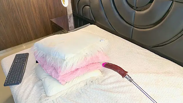 sarahgrey18 online show from February 27, 2025, 2:21 pm