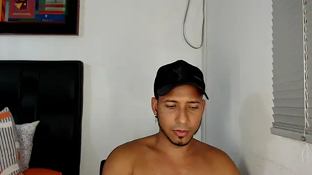 thommerxxx online show from January 30, 2025, 11:45 pm