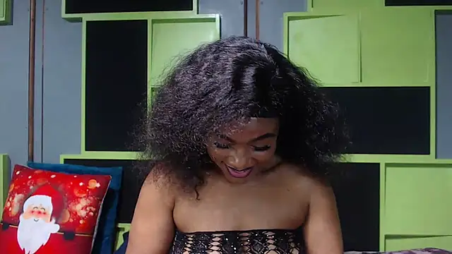 Snapshot of SexyAssDivaxxx chatting on January 17, 2025, 12:52 pm SexyAssDivaxxx online show from January 17, 2025, 12:52 pm