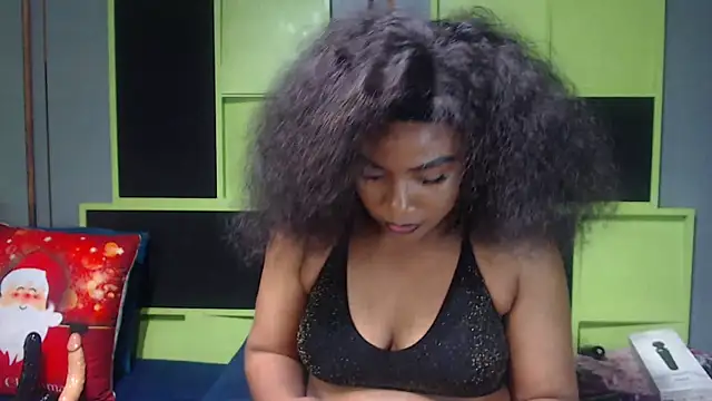 Snapshot of SexyAssDivaxxx chatting on February 1, 2025, 7:57 am SexyAssDivaxxx online show from February 1, 2025, 7:57 am