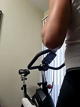 Snapshot of Yedriserna chatting on February 8, 2026, 10:57 pm Yedriserna online show from February 8, 2026, 10:57 pm