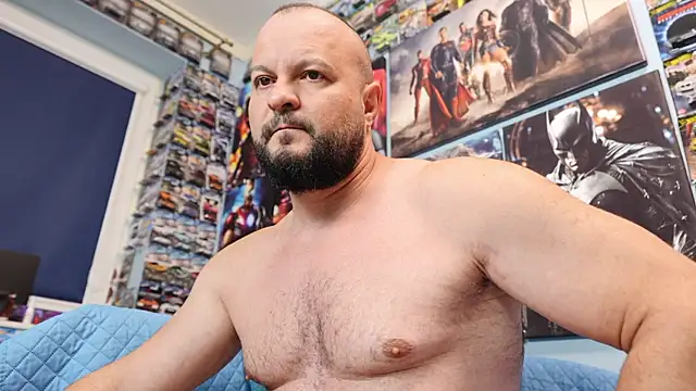 Muscle Bear online show from June 15, 2026, 6:04 am