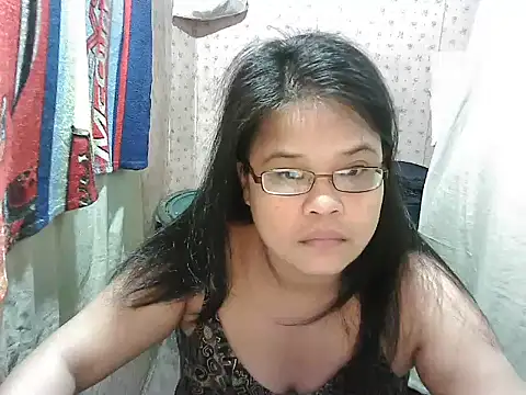 abiemayhottiey online show from October 19, 2025, 9:26 pm