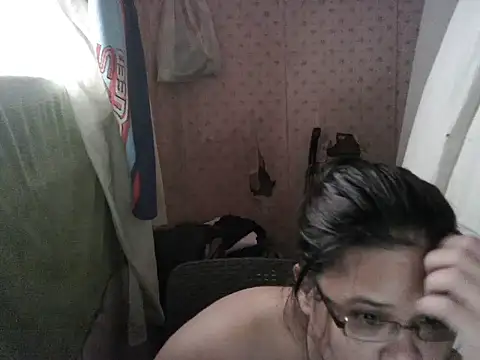 abiemayhottiey online show from October 22, 2025, 5:52 am