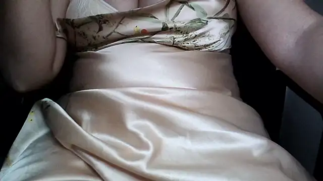 Nora NRI online show from October 24, 2025, 8:16 pm